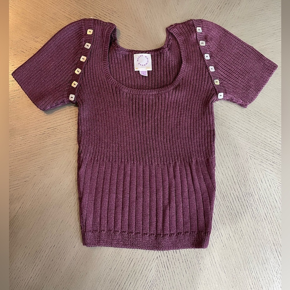 NIALL KNIT HOUSE Purple Short Sleeve Sweater Top with Button Accents size M